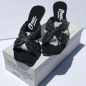 NWT Finest by Onex Amanda Sandal